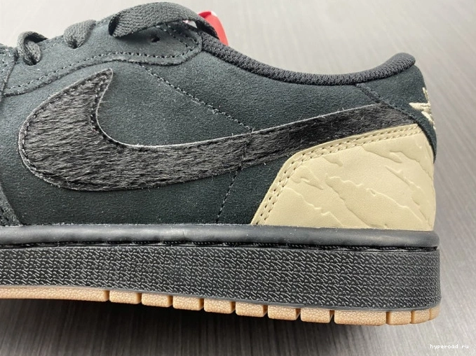 SoleFly Carnivore Jordan Low DN3400-001 x 1 Air 1006